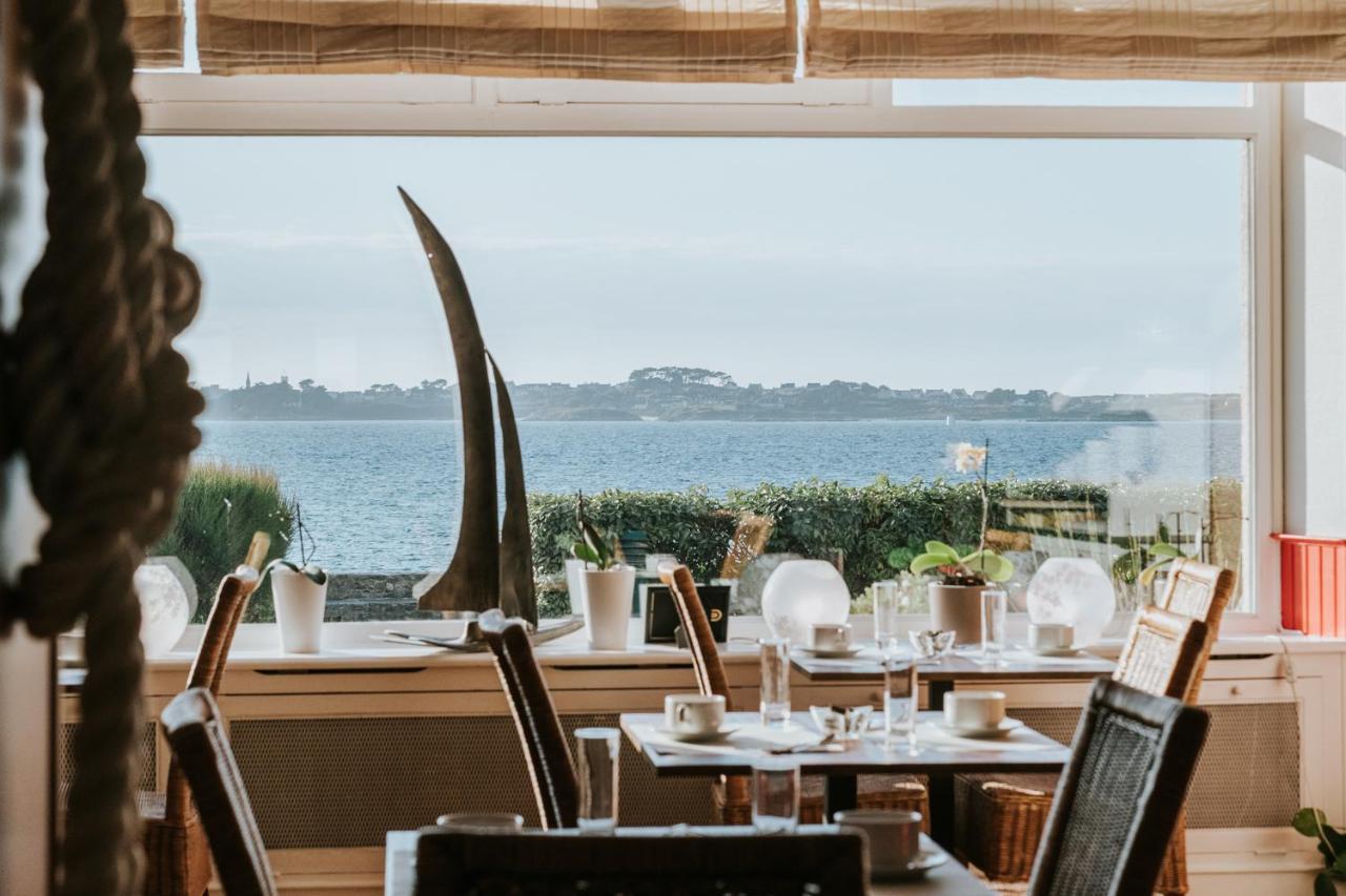 Hotel Aux Tamaris - Vue Mer Roscoff Exterior foto